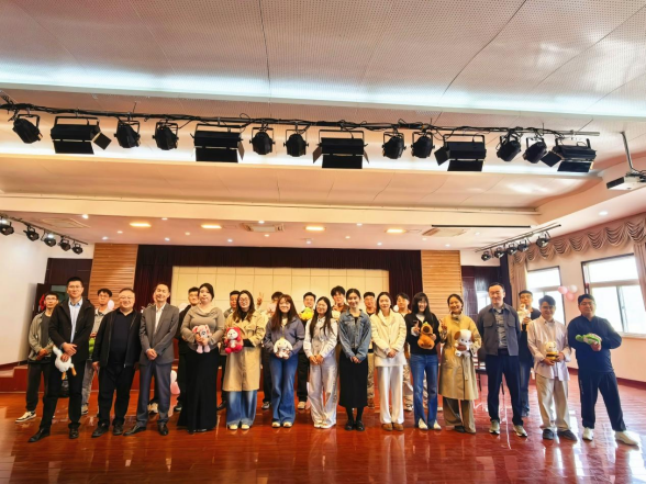 77c071fc400e98f3db25c5bfc3c1e19e.png 77c071fc400e98f3db25c5bfc3c1e19e.png